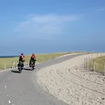 Near Woods And Egmond 別荘 *